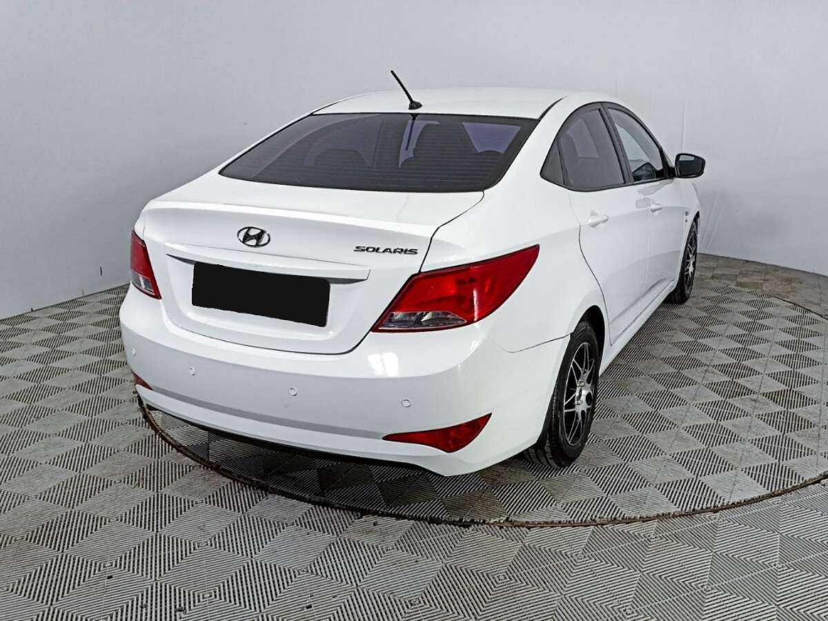 Купить Hyundai Solaris, 2015, 125 600 км.. Фото: #4