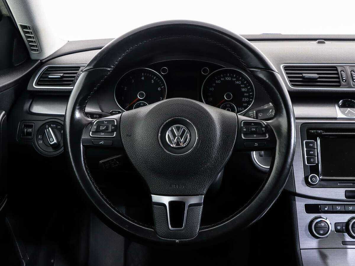 Купить Volkswagen Passat, 2014, 140 700 км.. Фото: #11