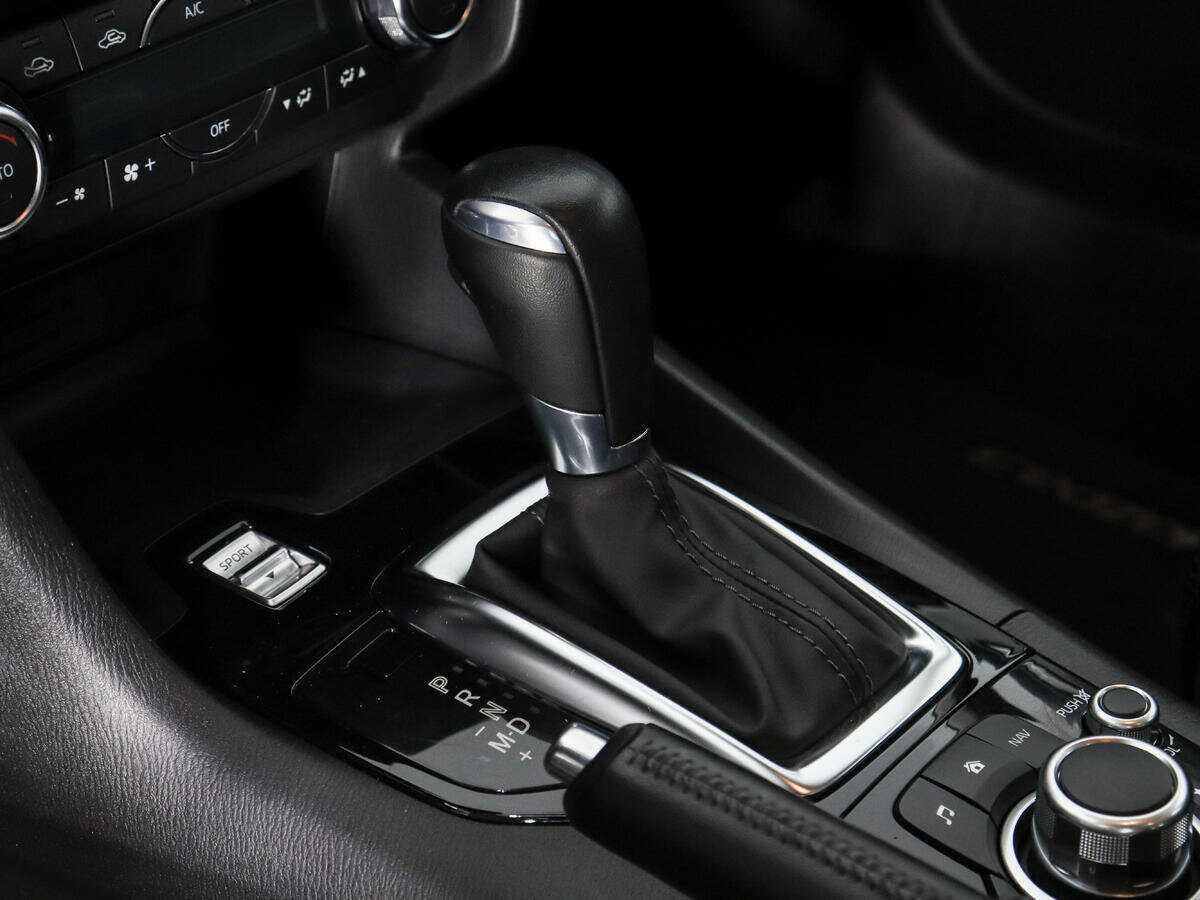 Купить Mazda 3, 2016, 68 180 км.. Фото: #9