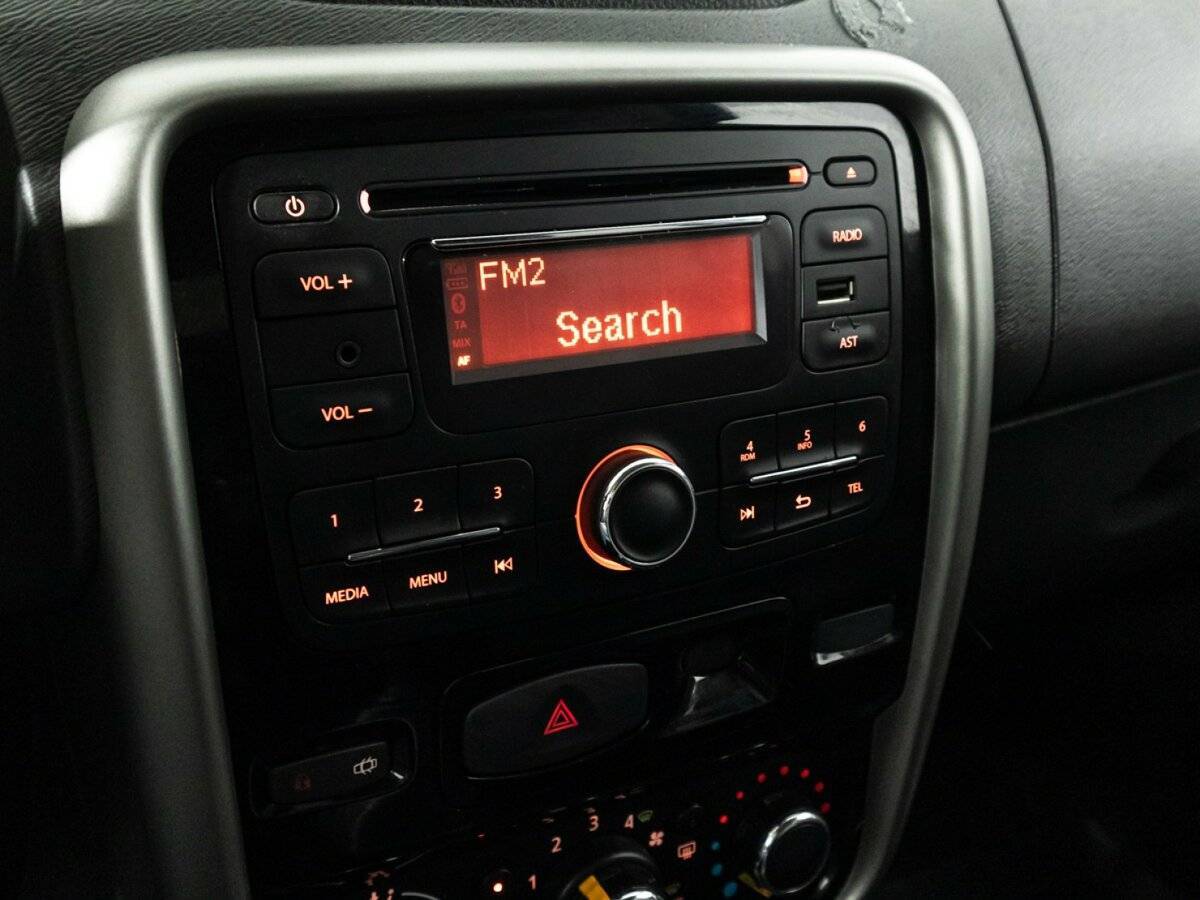 Купить Renault Duster, 2014, 136 795 км.. Фото: #14