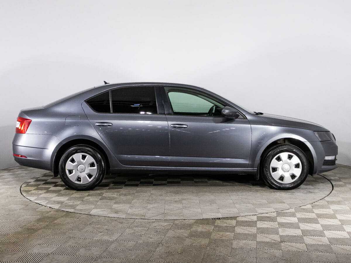 Купить Skoda Octavia, 2018, 225 034 км.. Фото: #3