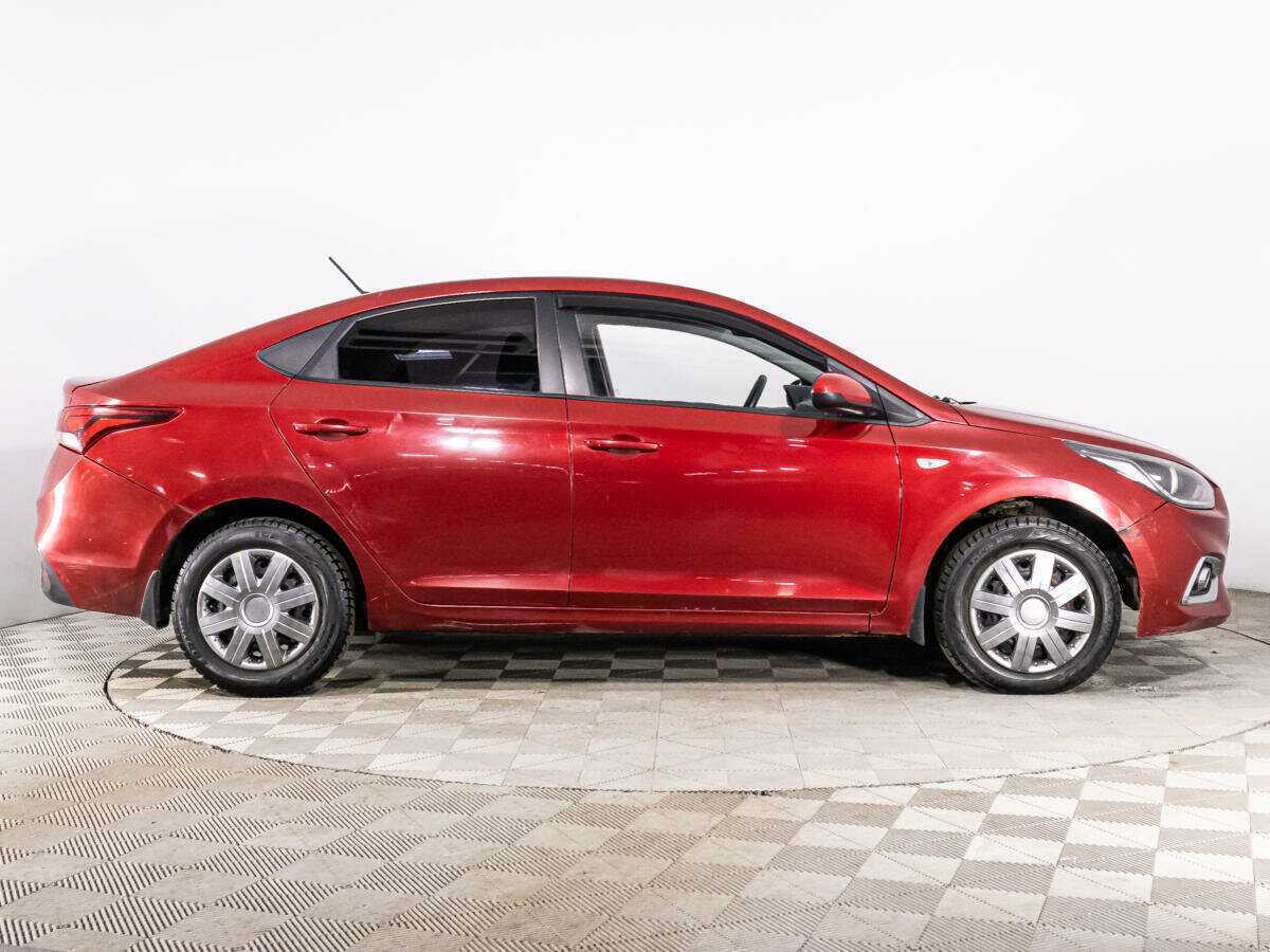 Купить Hyundai Solaris, 2018, 165 780 км.. Фото: #3