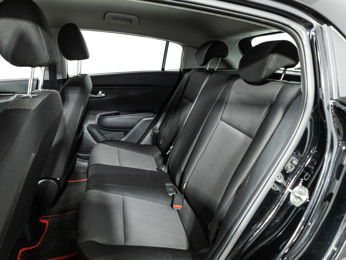 Купить Kia Rio, 2020, 131 778 км.. Фото: #9