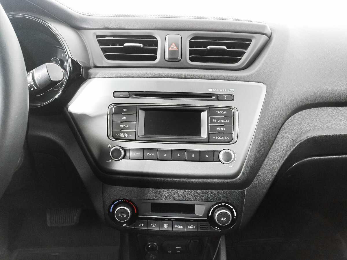Купить Kia Rio, 2016, 153 897 км.. Фото: #12