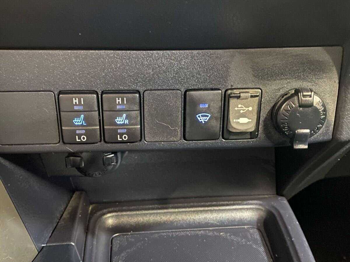 Купить Toyota RAV4, 2014, 134 920 км.. Фото: #15