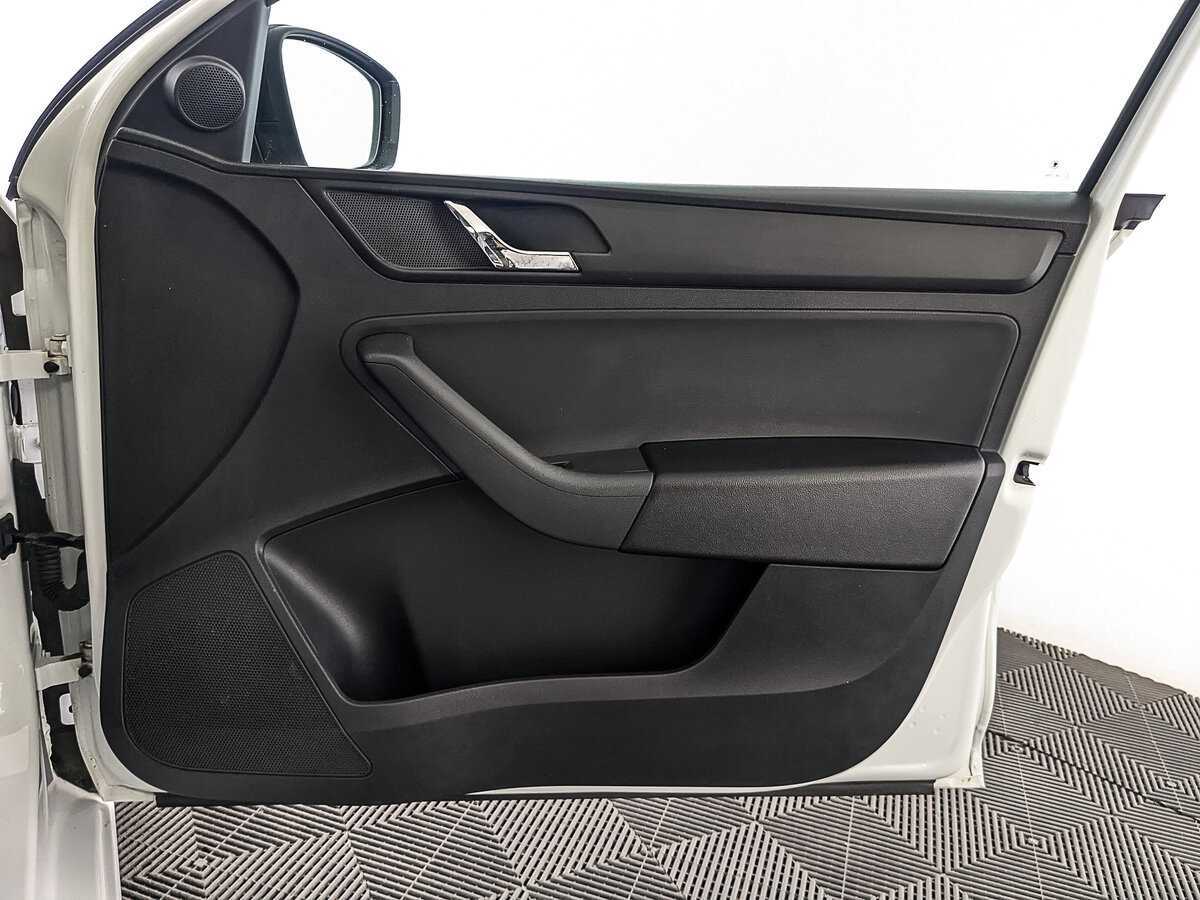 Купить Skoda Rapid, 2017, 136 784 км.. Фото: #21