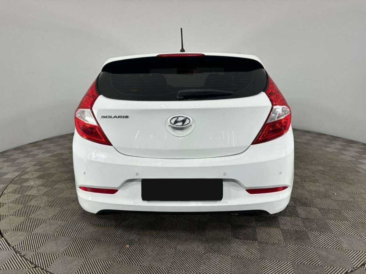 Купить Hyundai Solaris, 2016, 157 958 км.. Фото: #2