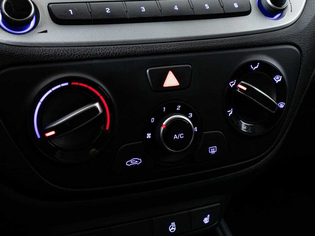 Купить Hyundai Solaris, 2017, 110 097 км.. Фото: #14