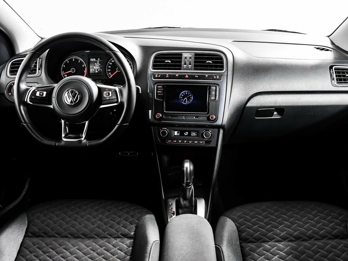 Купить Volkswagen Polo, 2018, 45 978 км.. Фото: #9