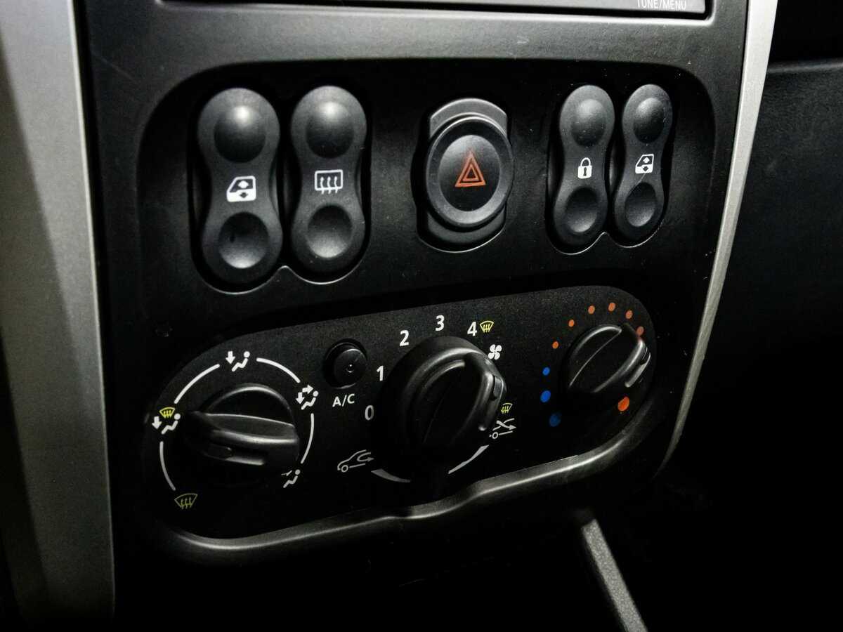 Купить Nissan Almera, 2016, 103 381 км.. Фото: #9