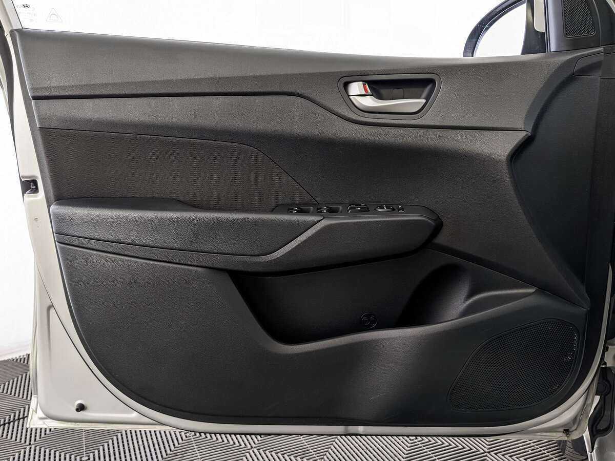 Купить Hyundai Solaris, 2020, 24 865 км.. Фото: #14