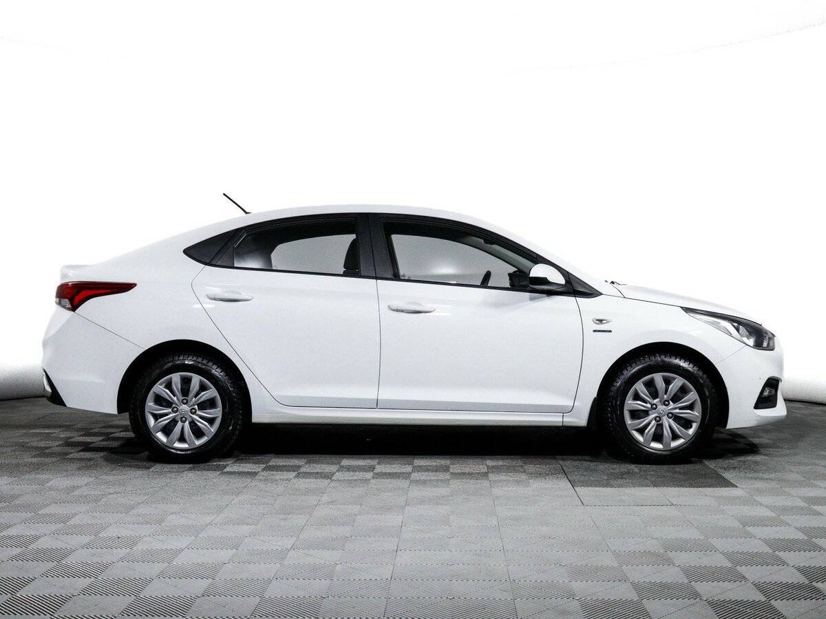 Купить Hyundai Solaris, 2019, 13 585 км.. Фото: #3