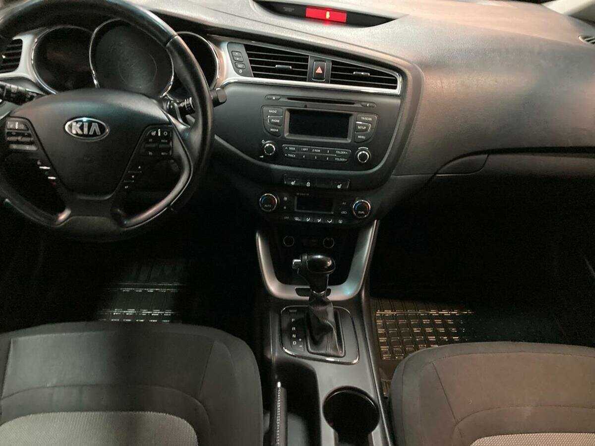 Купить Kia Ceed, 2015, 83 100 км.. Фото: #12