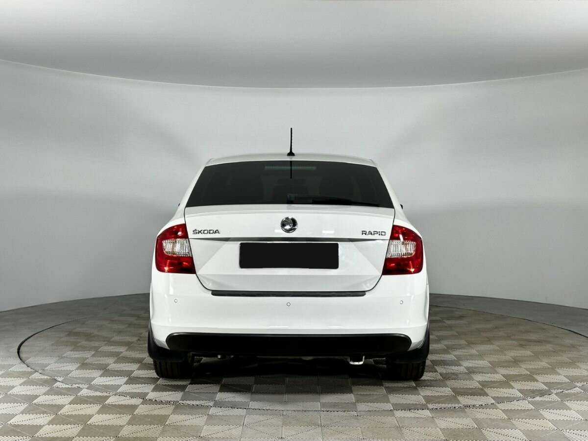 Купить Skoda Rapid, 2016, 57 530 км.. Фото: #3