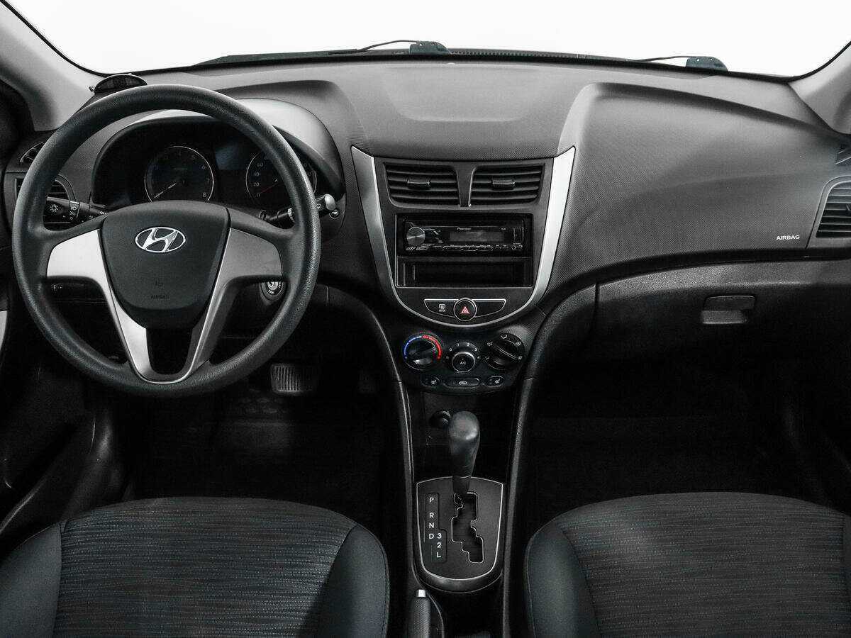 Купить Hyundai Solaris, 2016, 82 559 км.. Фото: #11