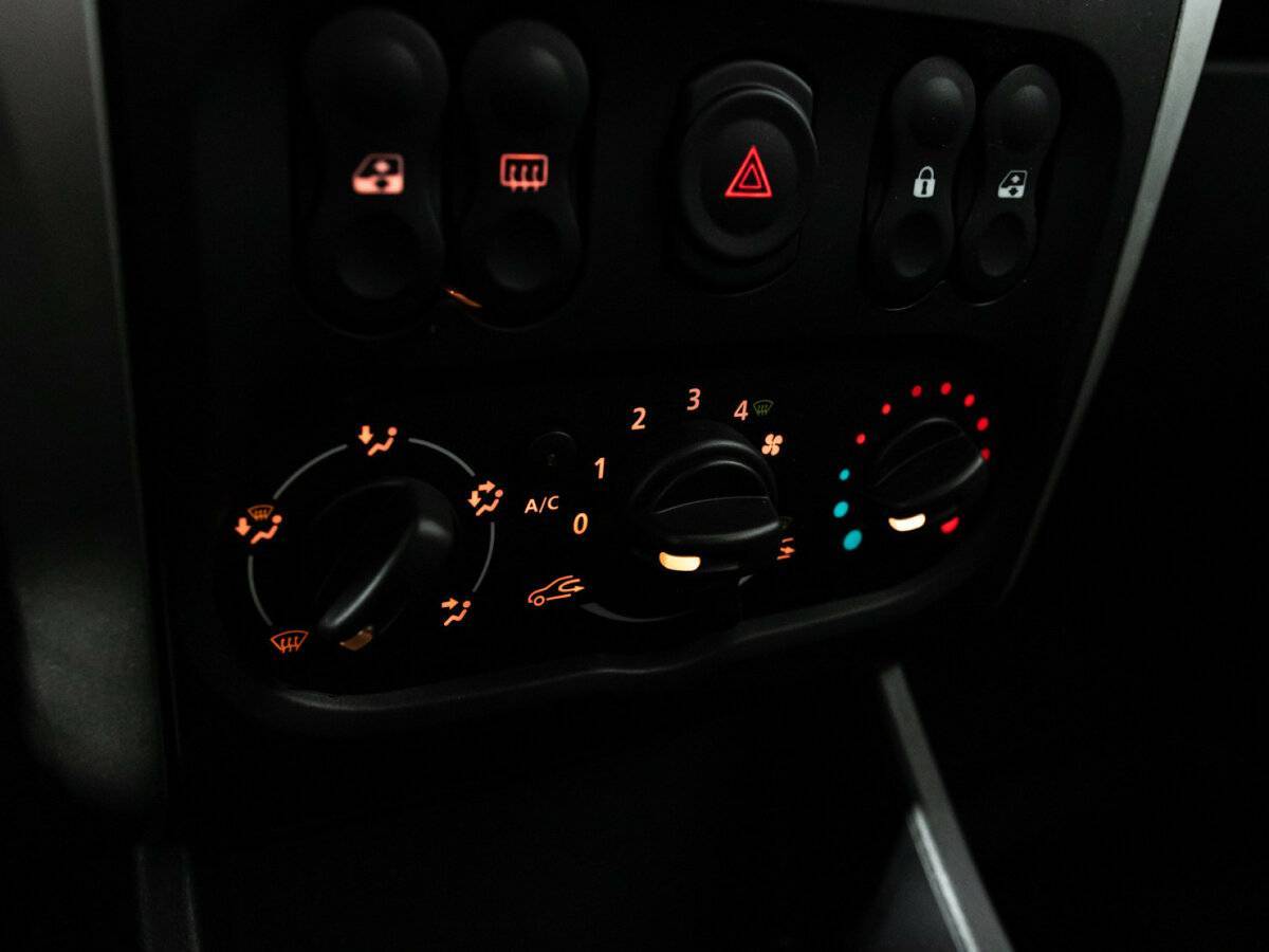 Купить Nissan Almera, 2016, 55 414 км.. Фото: #13