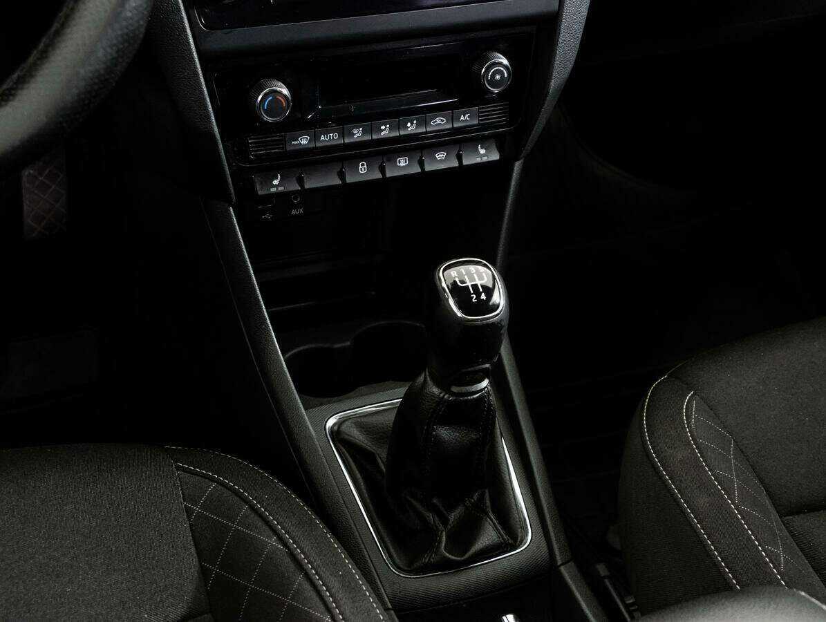 Купить Skoda Rapid, 2017, 220 219 км.. Фото: #10