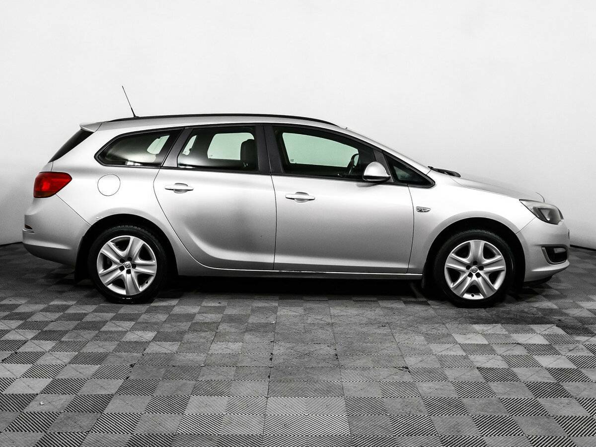 Купить Opel Astra, 2013, 115 173 км.. Фото: #3
