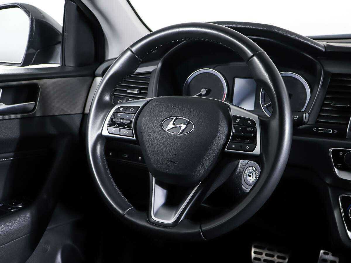 Купить Hyundai Sonata, 2018, 95 126 км.. Фото: #14