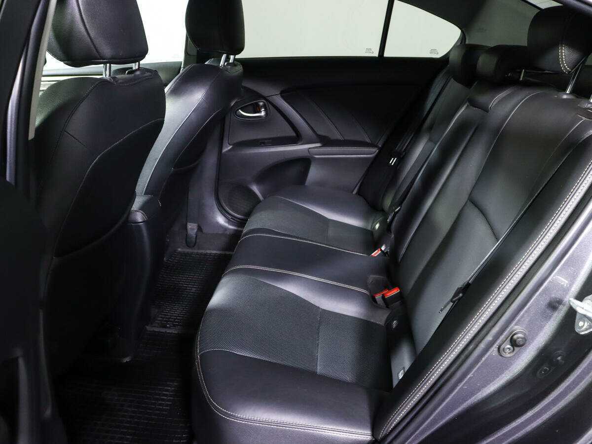 Купить Toyota Avensis, 2018, 138 577 км.. Фото: #6