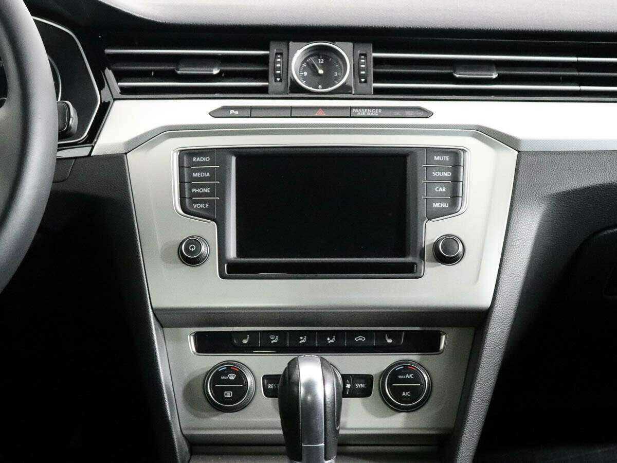 Купить Volkswagen Passat, 2017, 181 000 км.. Фото: #11