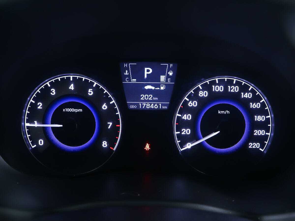 Купить Hyundai Solaris, 2012, 178 384 км.. Фото: #12