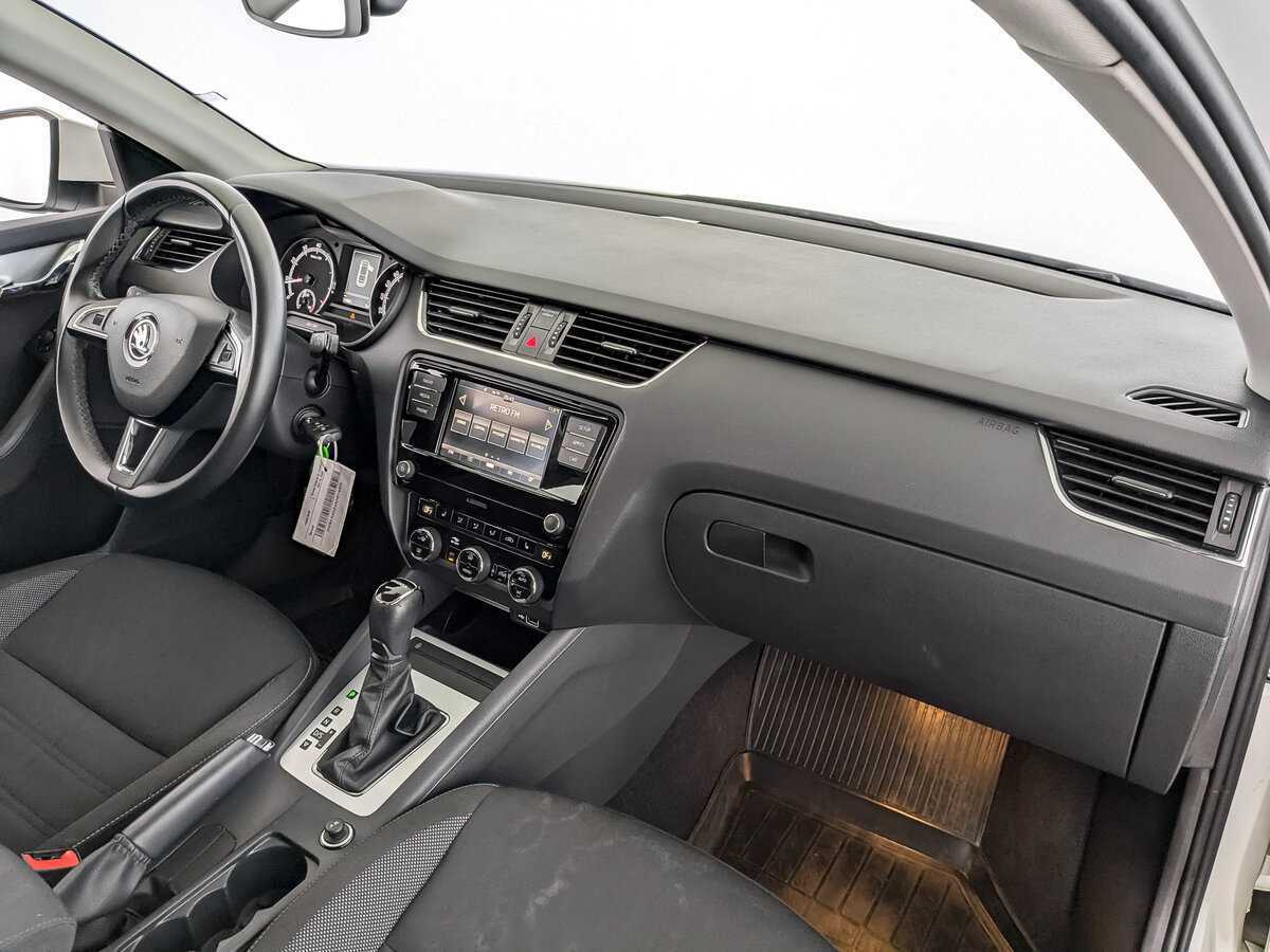 Купить Skoda Octavia, 2018, 74 475 км.. Фото: #10