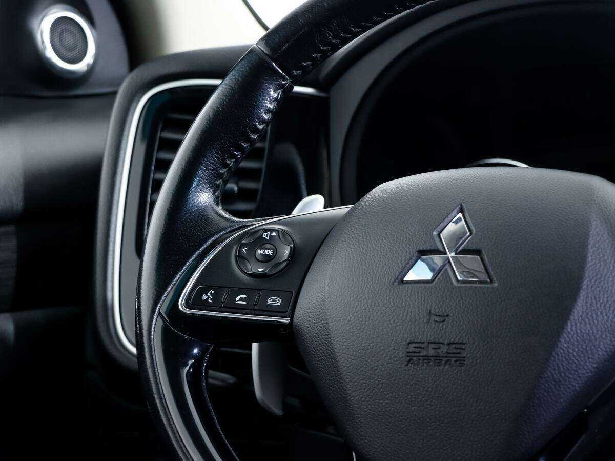 Купить Mitsubishi Outlander, 2016, 158 200 км.. Фото: #18