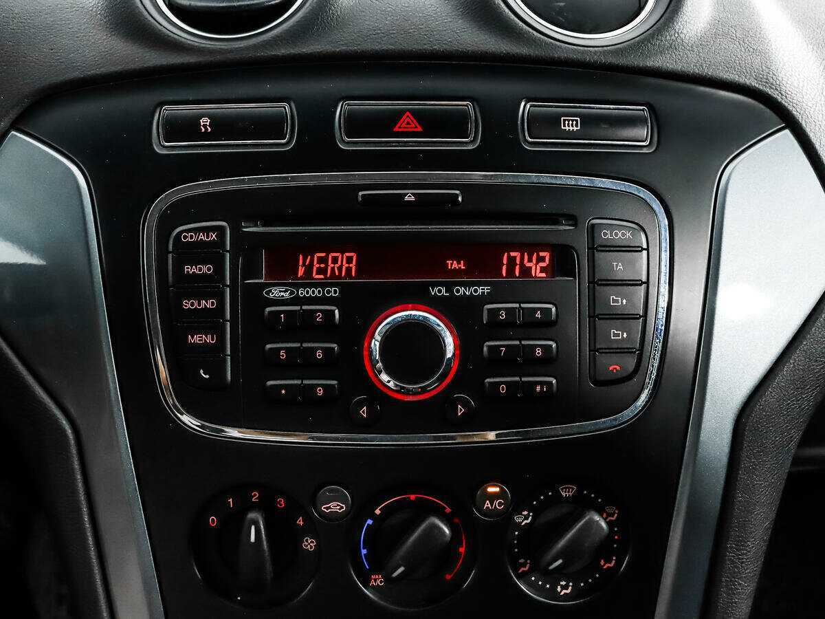 Купить Ford Mondeo, 2014, 249 508 км.. Фото: #12