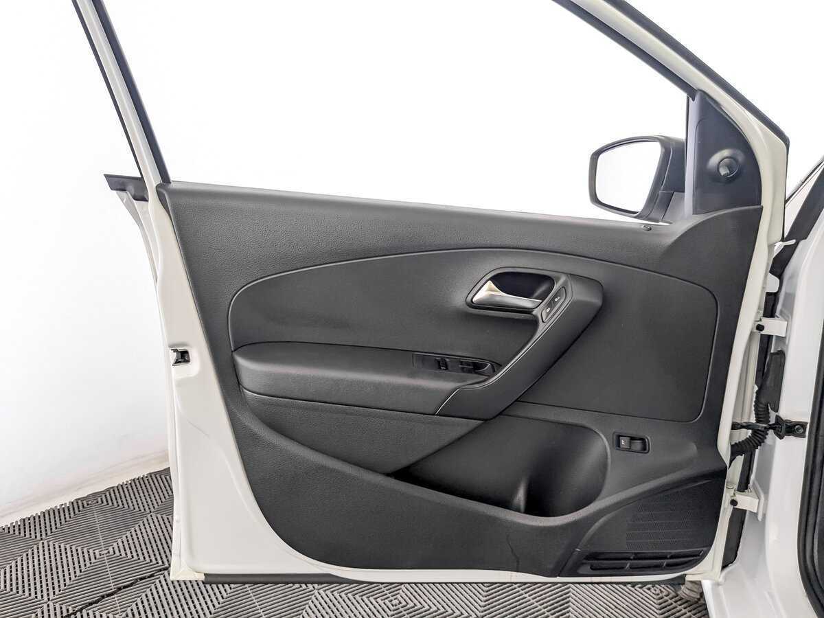 Купить Volkswagen Polo, 2020, 146 373 км.. Фото: #16