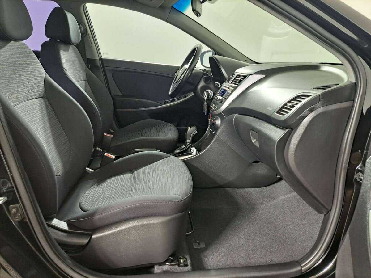 Купить Hyundai Solaris, 2015, 94 491 км.. Фото: #8