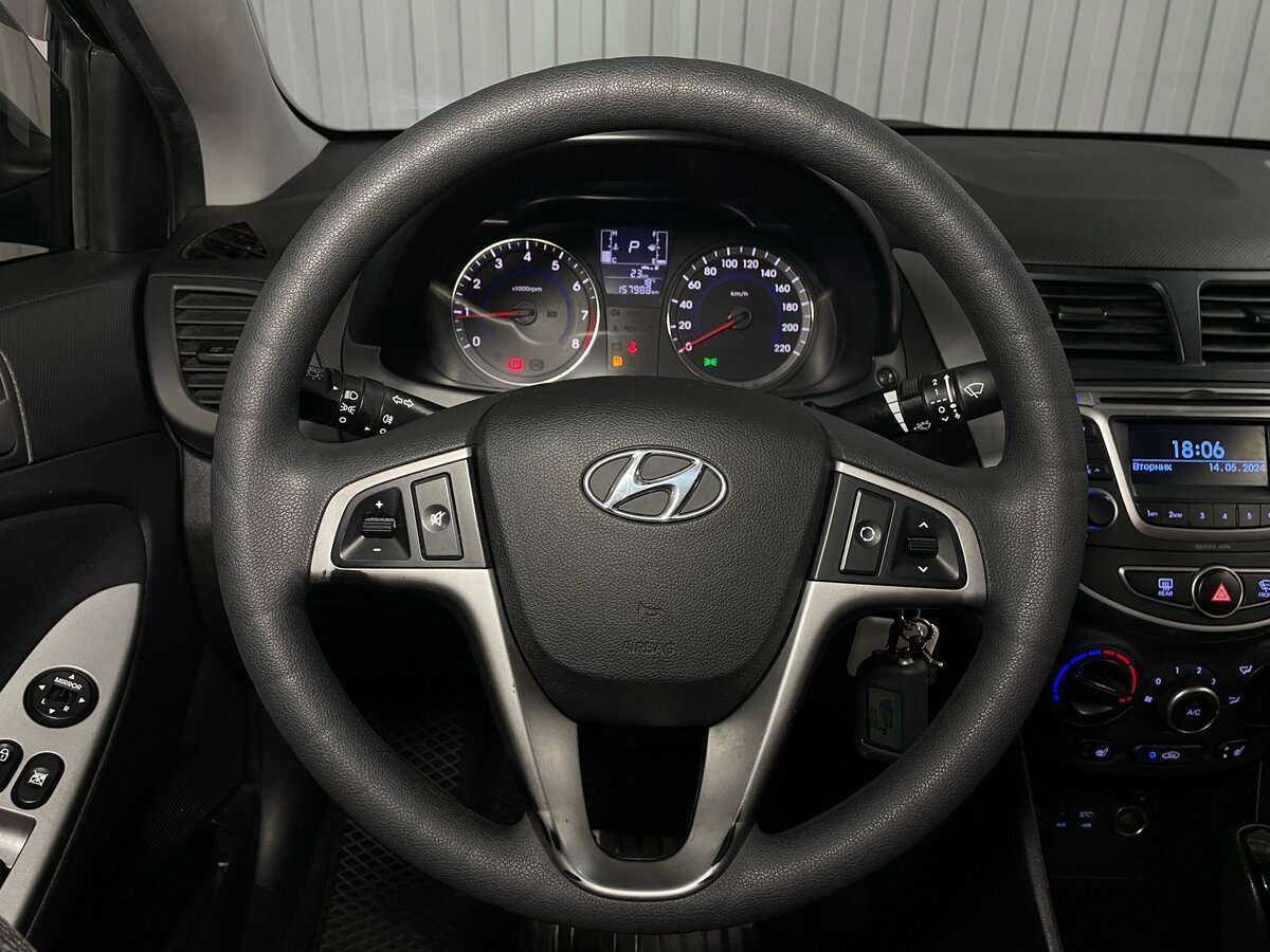 Купить Hyundai Solaris, 2016, 157 979 км.. Фото: #9