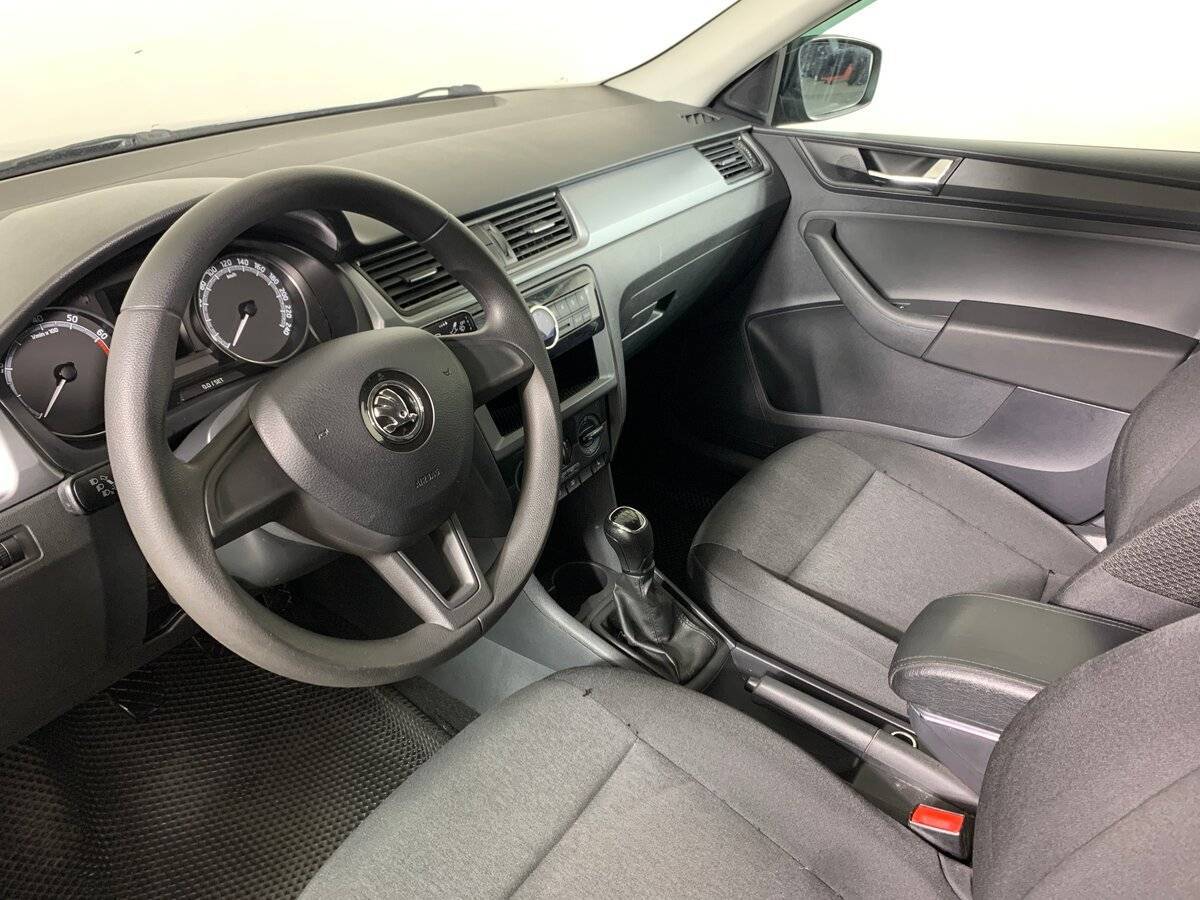 Купить Skoda Rapid, 2018, 152 184 км.. Фото: #9