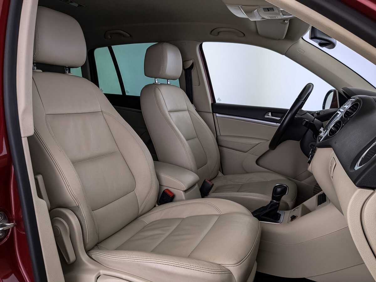 Купить Volkswagen Tiguan, 2014, 124 149 км.. Фото: #19