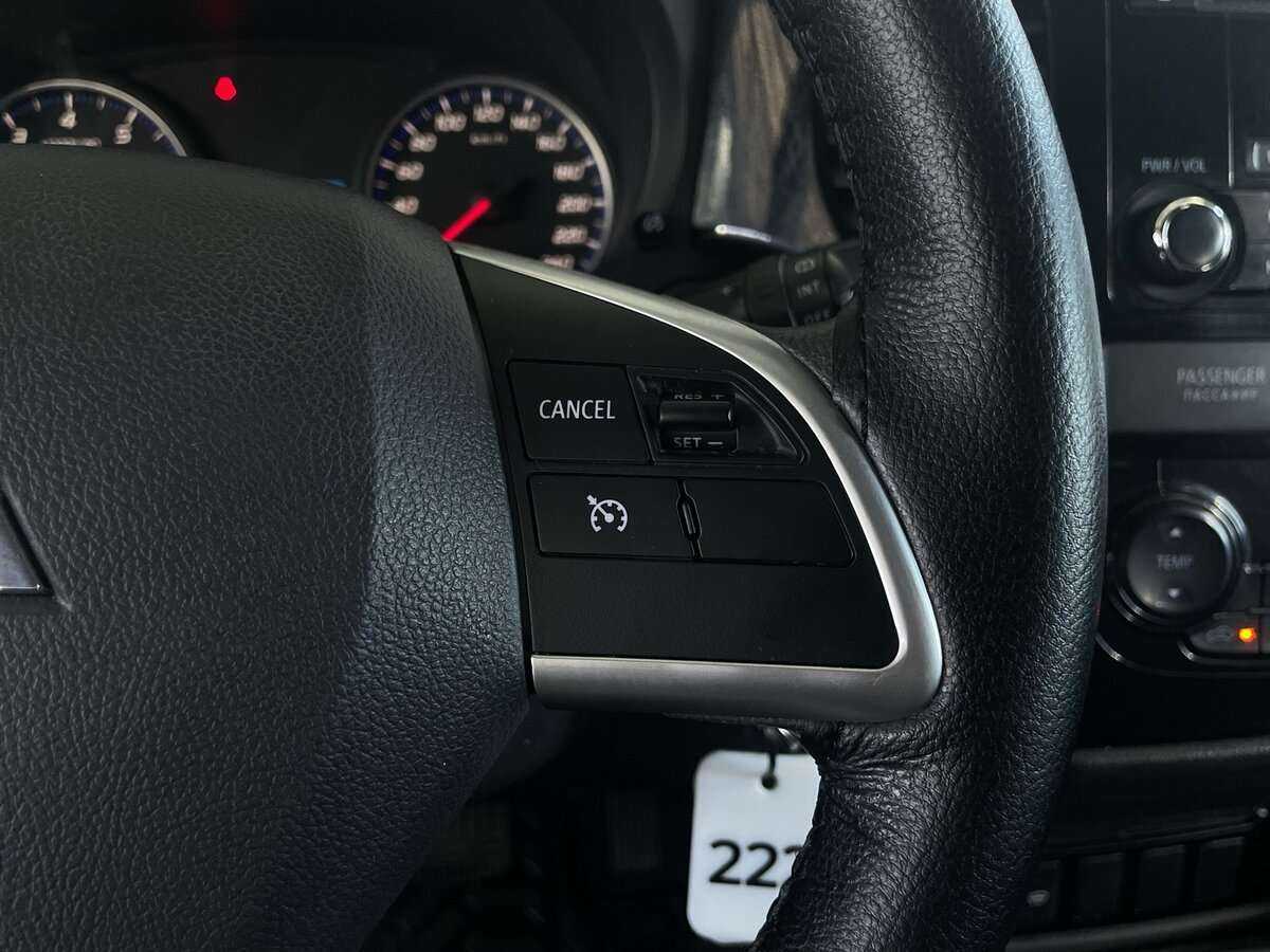 Купить Mitsubishi Outlander, 2018, 126 982 км.. Фото: #11