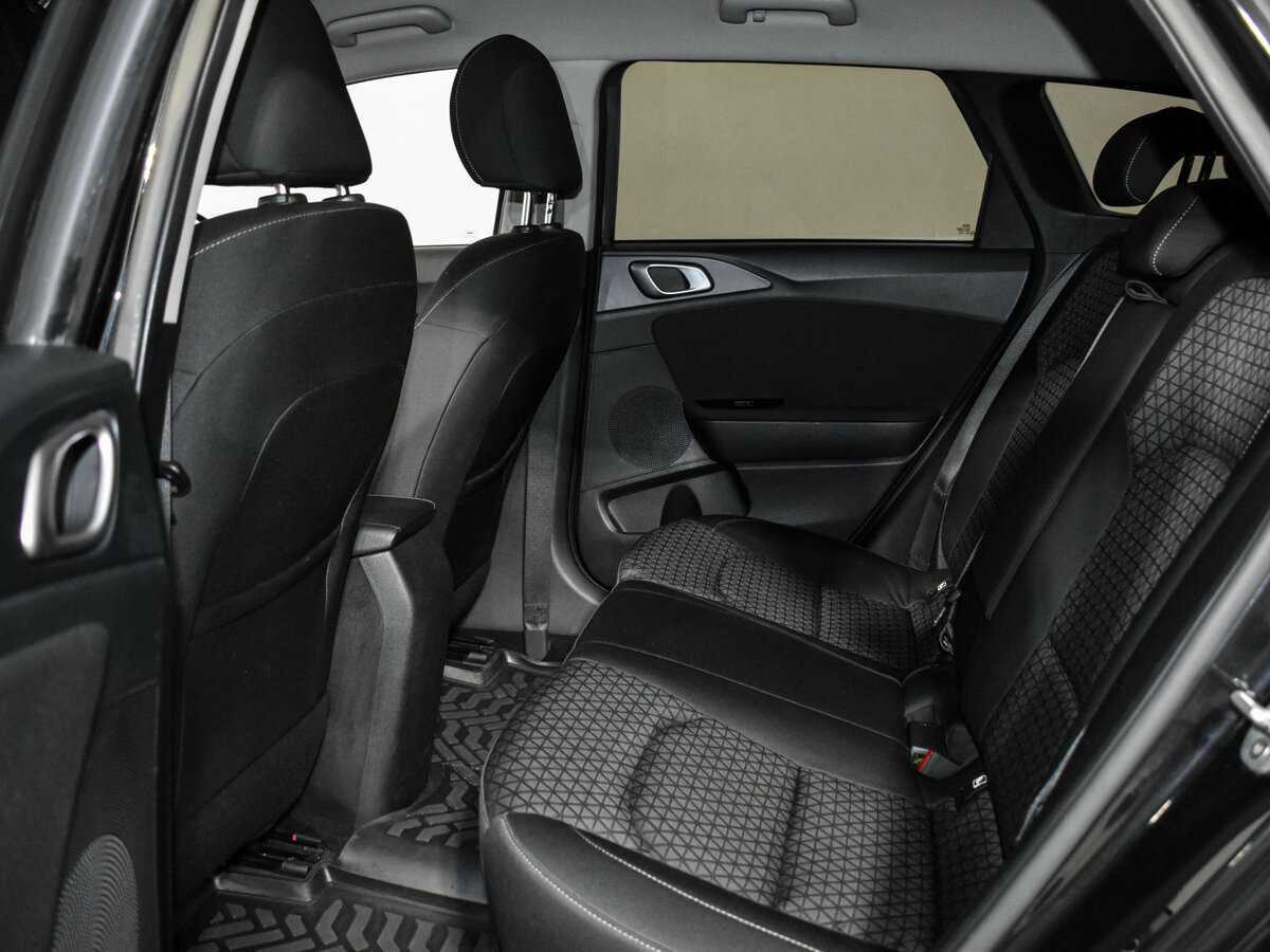 Купить Kia Ceed, 2019, 210 623 км.. Фото: #10