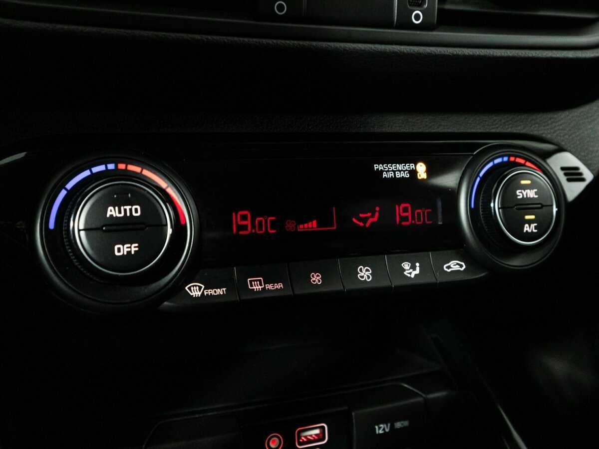 Купить Kia Cerato, 2018, 113 436 км.. Фото: #14