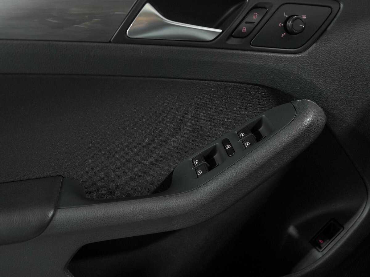 Купить Volkswagen Jetta, 2016, 95 000 км.. Фото: #9