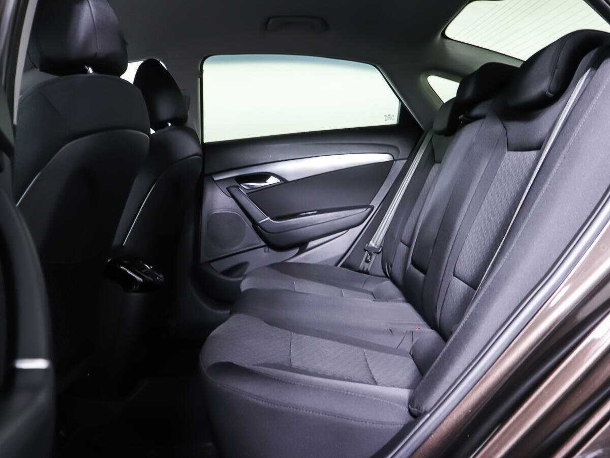 Купить Hyundai i40, 2015, 62 790 км.. Фото: #9