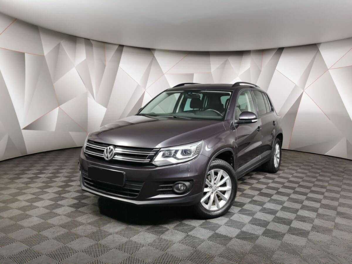 Купить Volkswagen Tiguan, 2015, 99 506 км.. Посмотреть фото