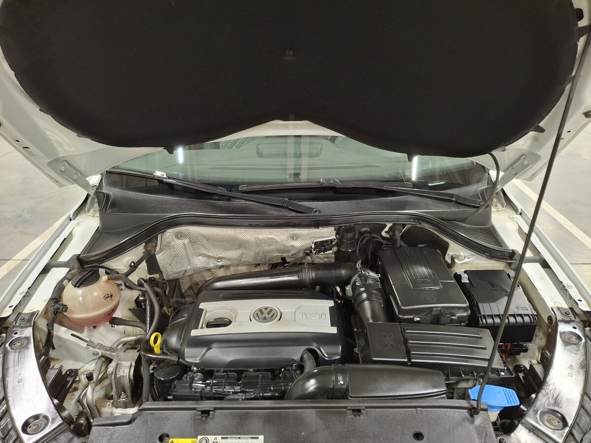 Купить Volkswagen Tiguan, 2016, 127 215 км.. Фото: #8