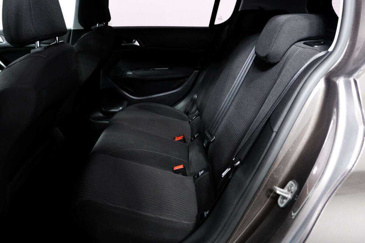 Купить Peugeot 308, 2014, 138 600 км.. Фото: #11