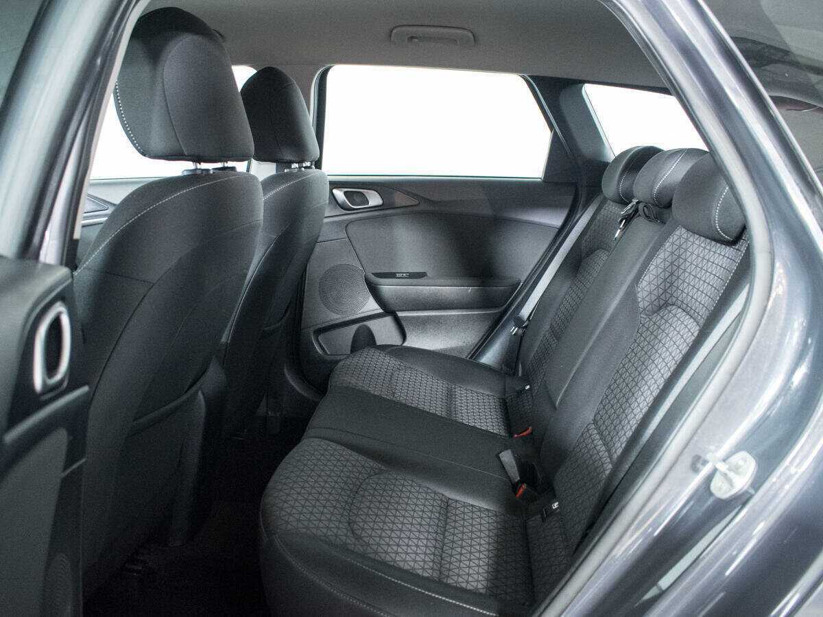 Купить Kia Ceed, 2019, 126 817 км.. Фото: #9