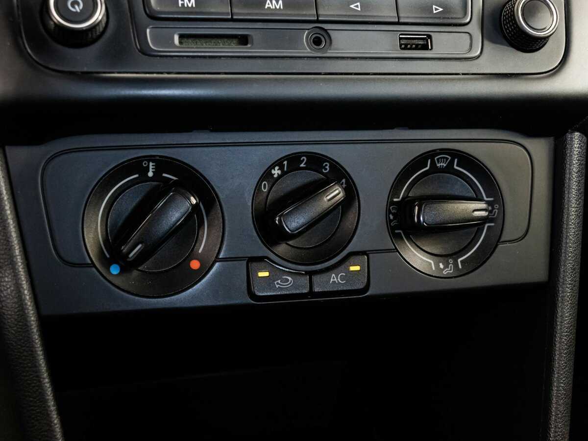 Купить Volkswagen Polo, 2013, 218 000 км.. Фото: #11