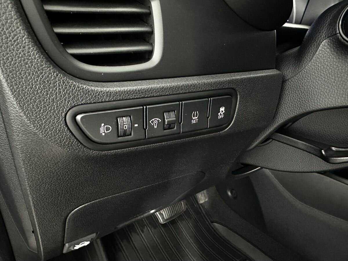 Купить Kia Rio, 2019, 83 480 км.. Фото: #12