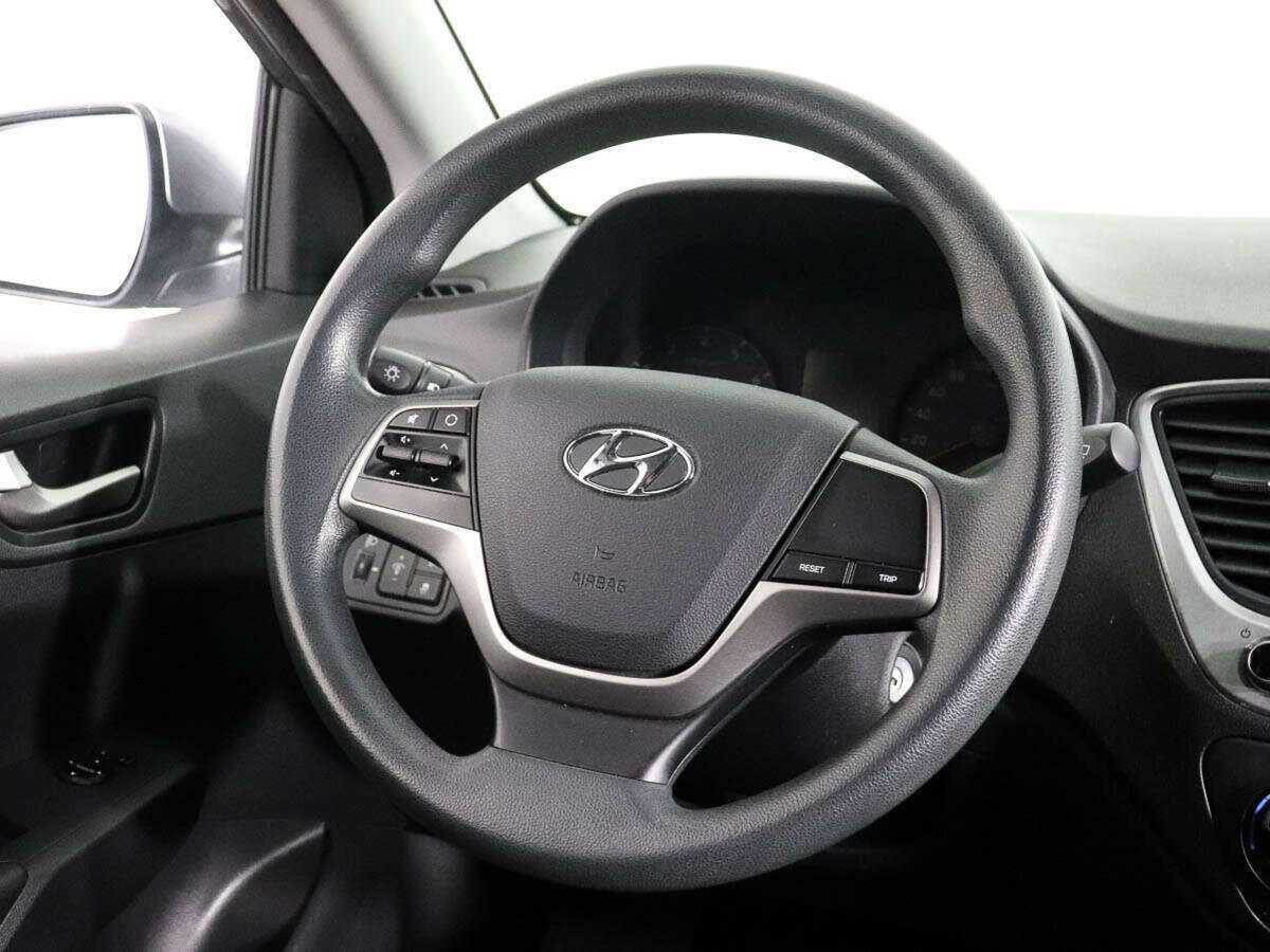 Купить Hyundai Solaris, 2017, 75 300 км.. Фото: #12