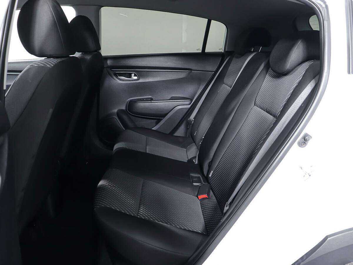 Купить Kia Rio, 2018, 133 971 км.. Фото: #9