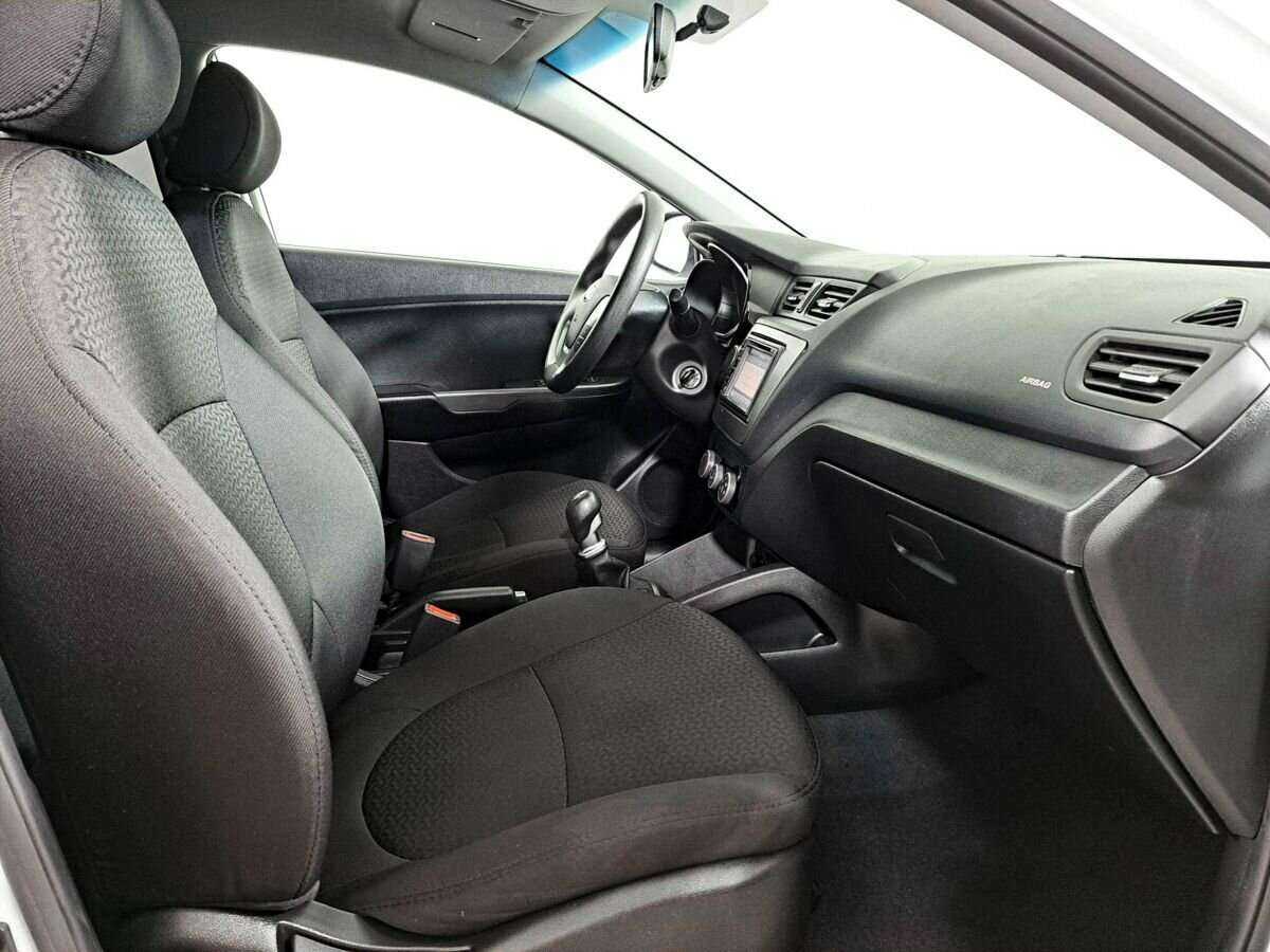 Купить Kia Rio, 2016, 66 331 км.. Фото: #8