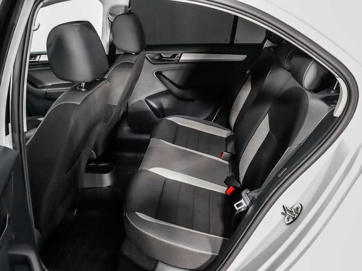 Купить Skoda Rapid, 2018, 84 032 км.. Фото: #9