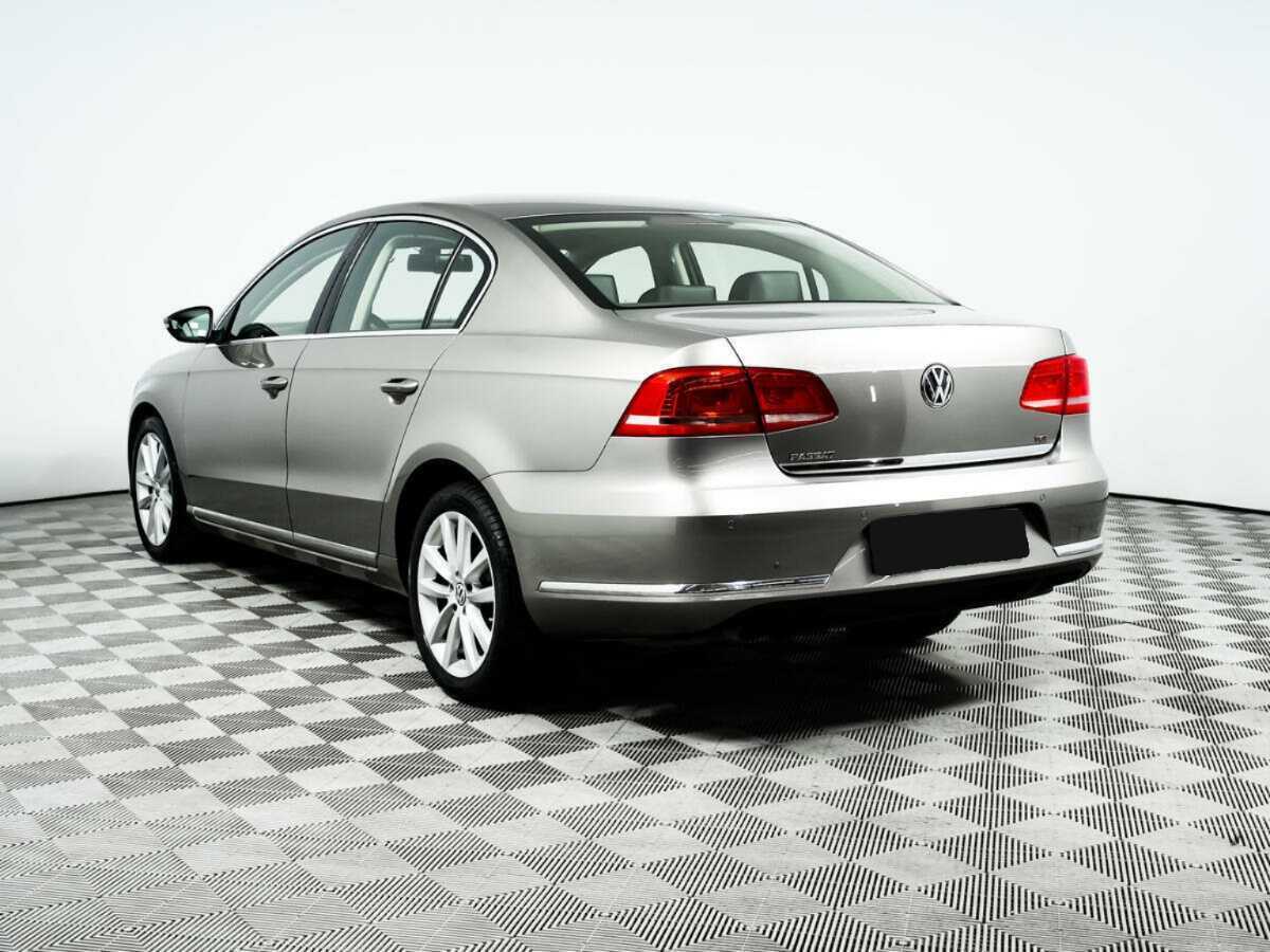 Купить Volkswagen Passat, 2012, 115 560 км.. Фото: #6